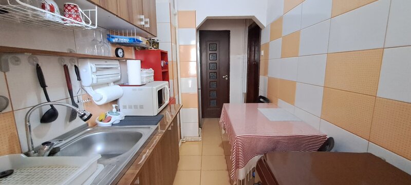 Stefan cel Mare, garsoniera cu centrala, boxa, bloc reabilitat, metrou