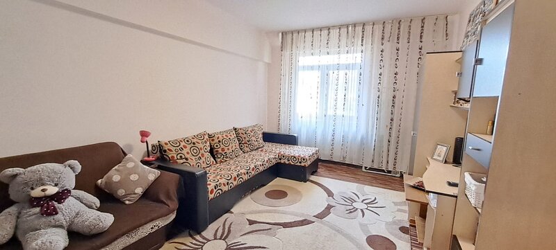 Stefan cel Mare, garsoniera cu centrala, boxa, bloc reabilitat, metrou