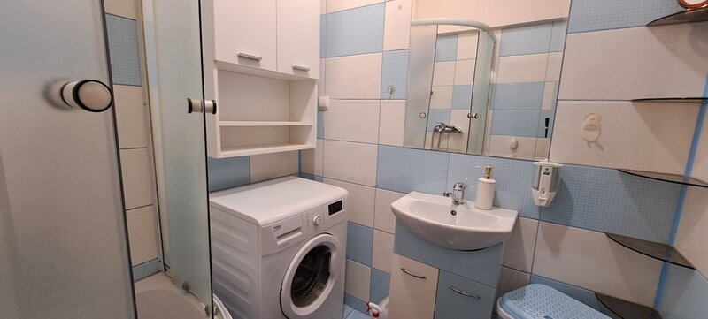 Stefan cel Mare, garsoniera cu centrala, boxa, bloc reabilitat, metrou